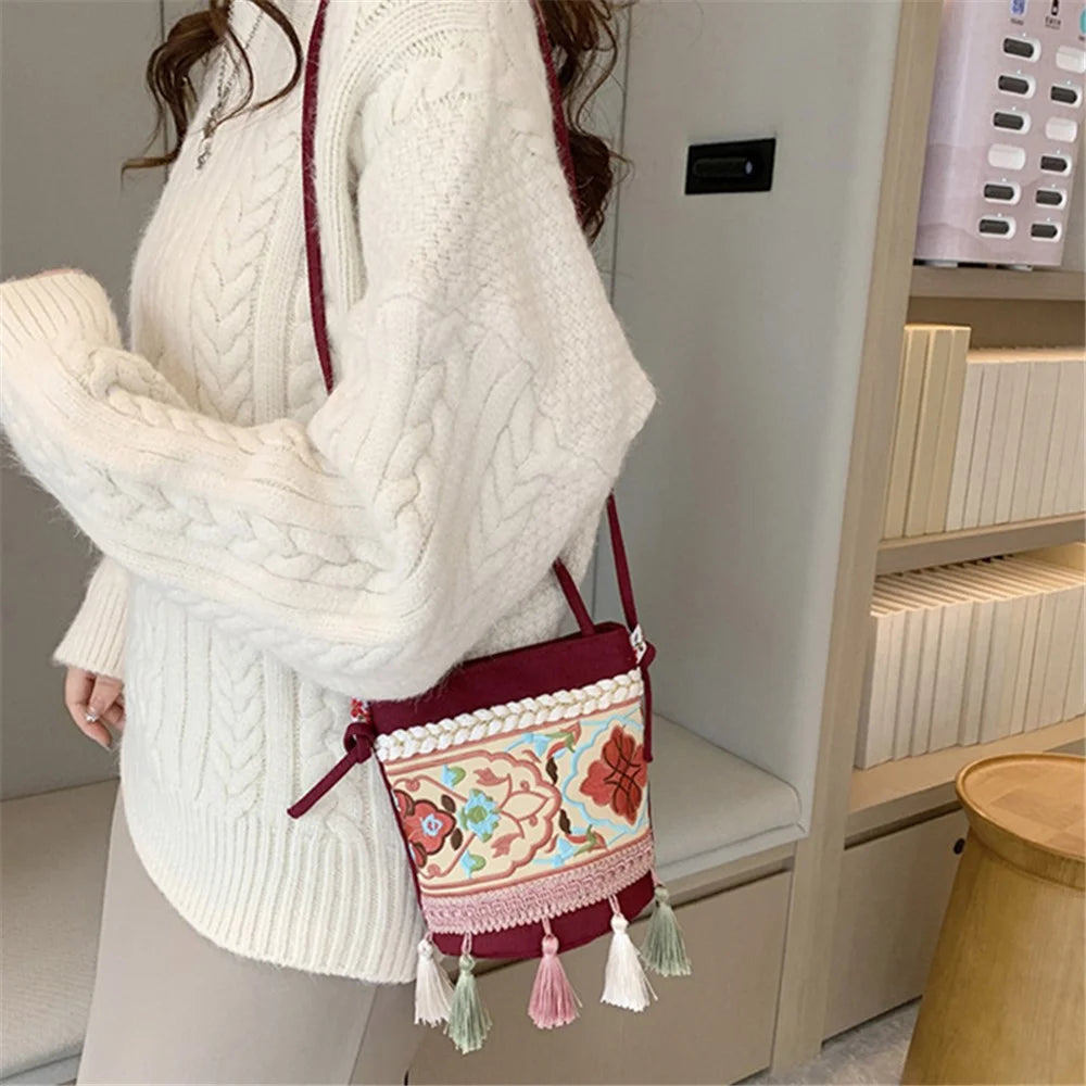 Women's Shoulder Bag Ethnic Style Canvas Crossbody Bag with Tassel Decoration Shopping Travel Handbag - Red - 2