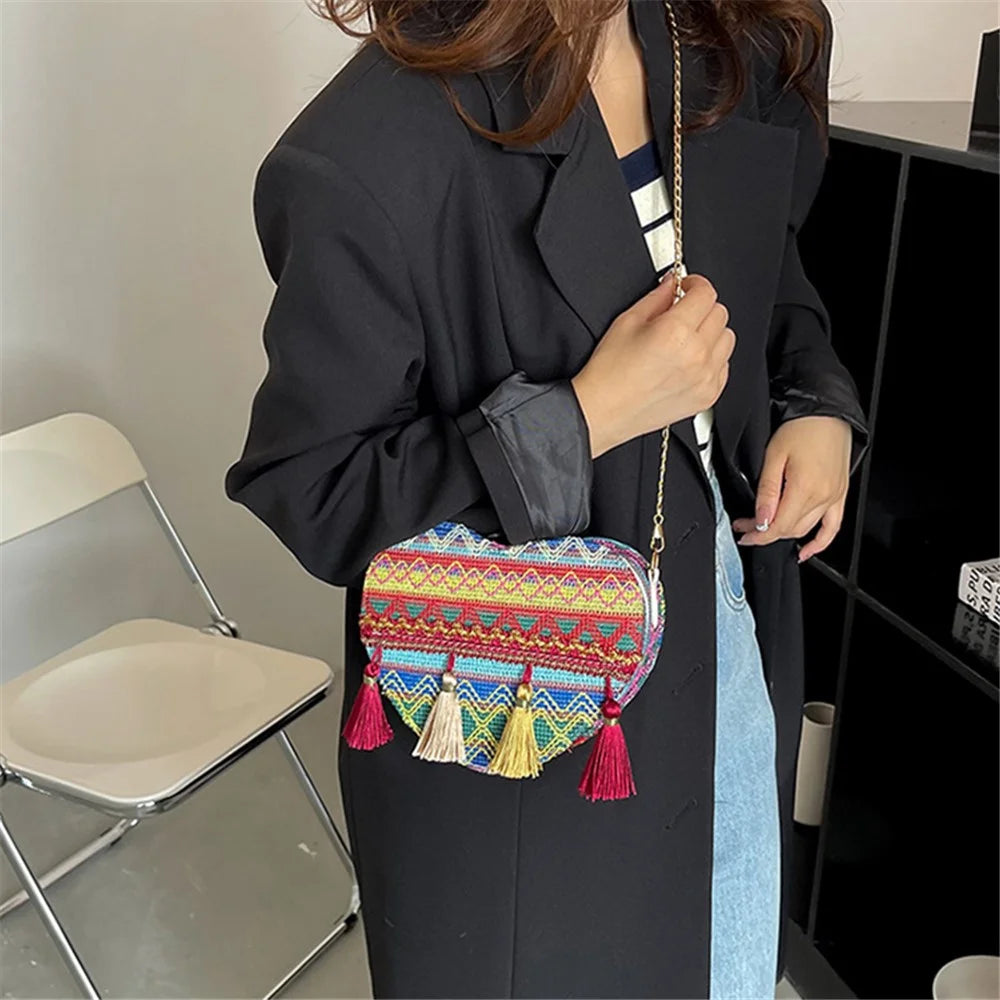 Heart-Shaped Chain Strap Shoulder Bag Ethnic Style Women's Knitted Crossbody Bag with Tassel Decoration - Blue - 2