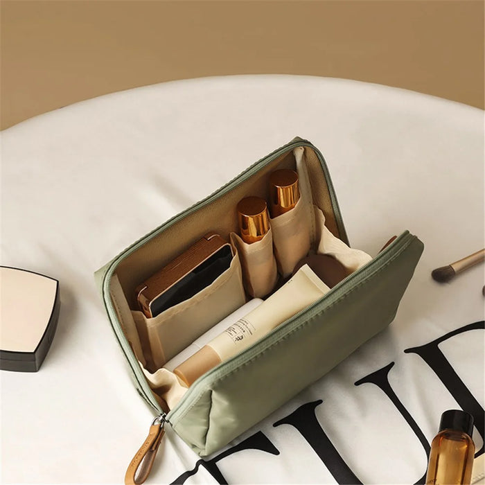 Waterproof Nylon Portable Storage Bag Cosmetic Makeup Container Clutch Bag, Size S - 2