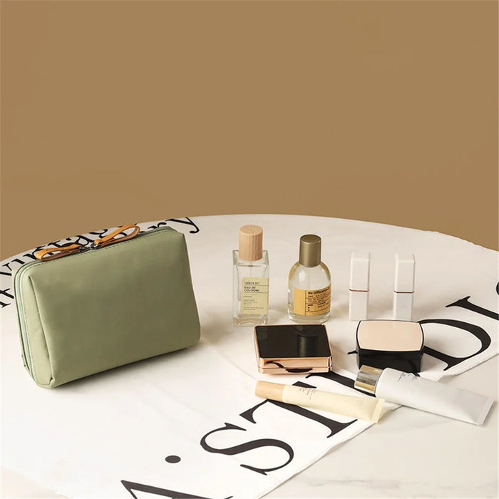 Waterproof Nylon Portable Storage Bag Cosmetic Makeup Container Clutch Bag, Size S - 3