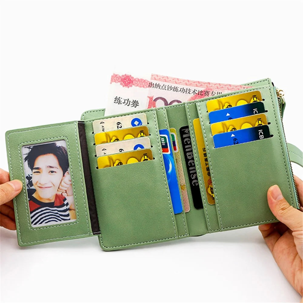 R823-1 PU Leather Zipper Pocket Short Wallet Stylish Tri-fold Women Coin Purse - Light Green - 3