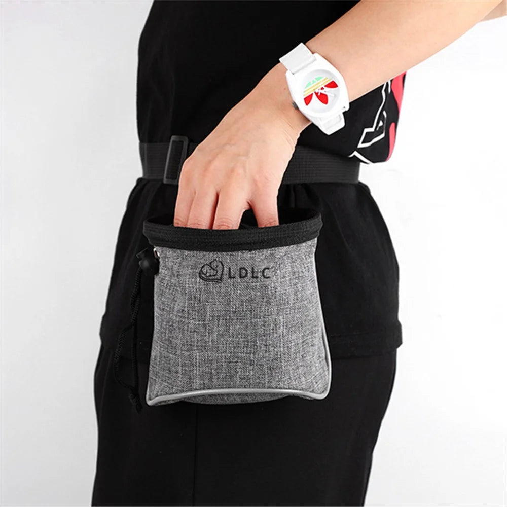 LDLC QS-060 Portable Dog Treat Bag Outdoor Dog Treat Pouch for Training Feeding Pet Gift Trainer Waist Bag for Dog Snacks - Light Grey - 3