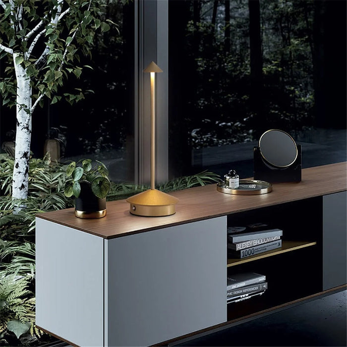 Rechargeable Decorative Table Lamp Iron + Aluminum Restaurant Bar Outdoor Home Atmosphere Night Light - Gold - 4