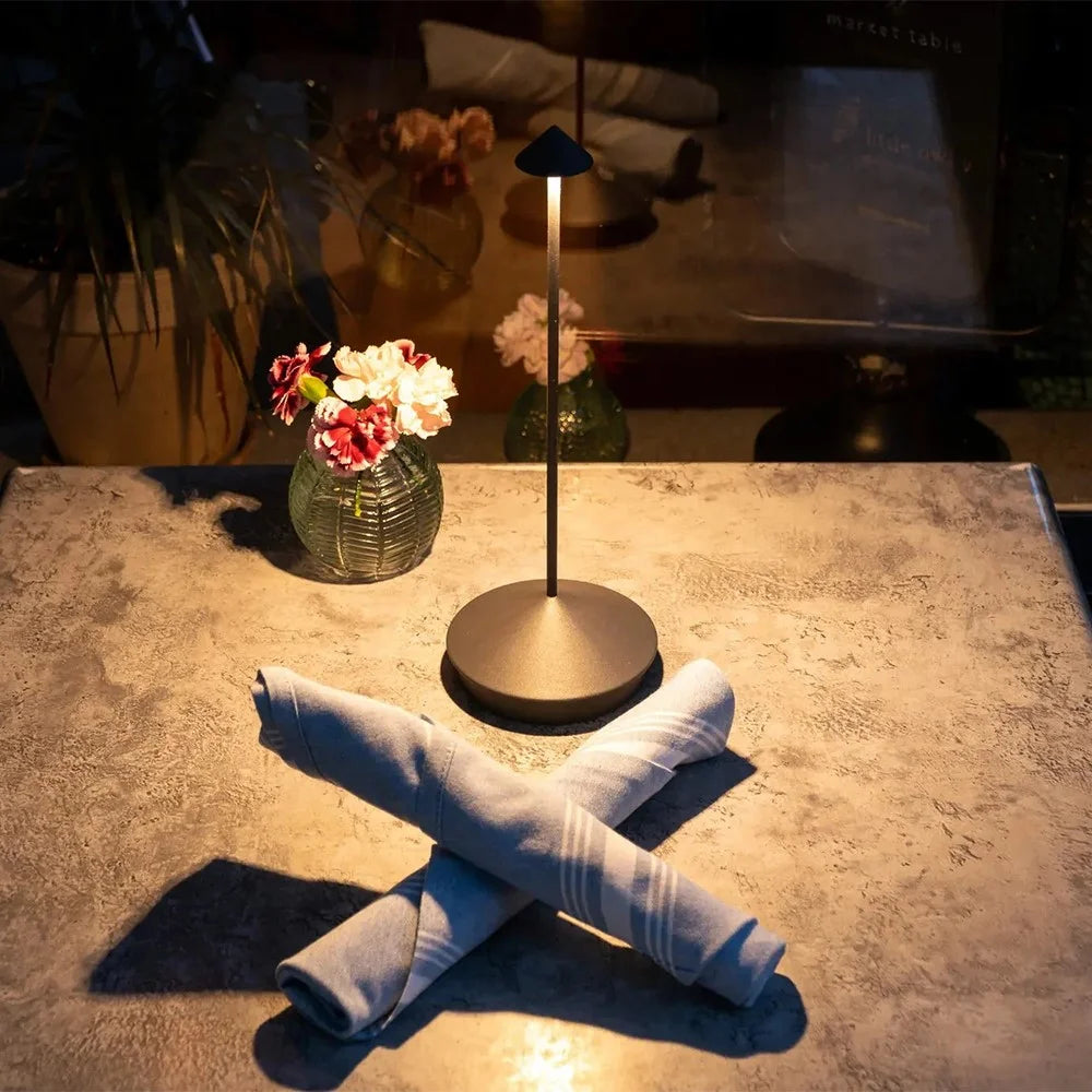 Creative Mushroom Metal Restaurant Home Atmosphere LED Night Light Decorative Table Lamp - Black - 3