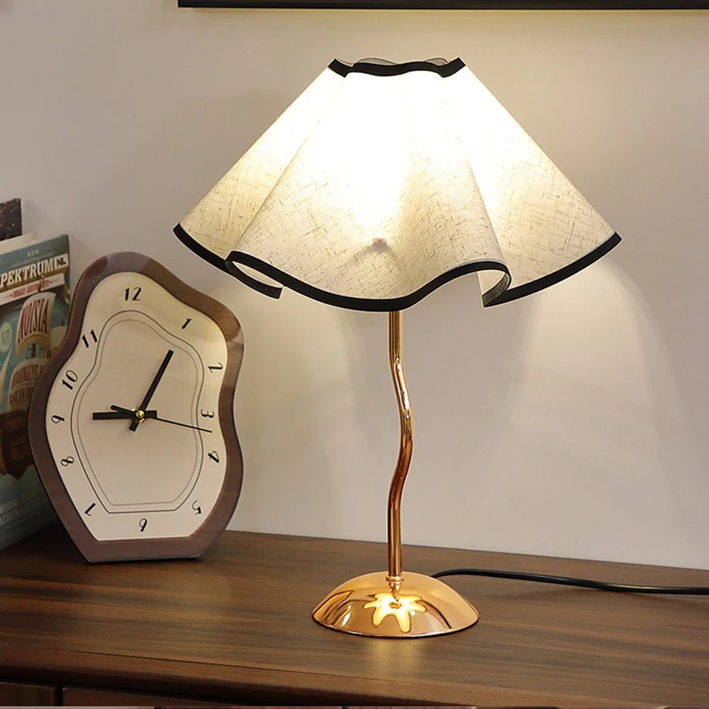 Nordic Petal Table Lamp 7W 3-Color Dimmable Bedside Lamp Fabric Lampshade Ambient Night Light for Bedroom - EU Plug - 3