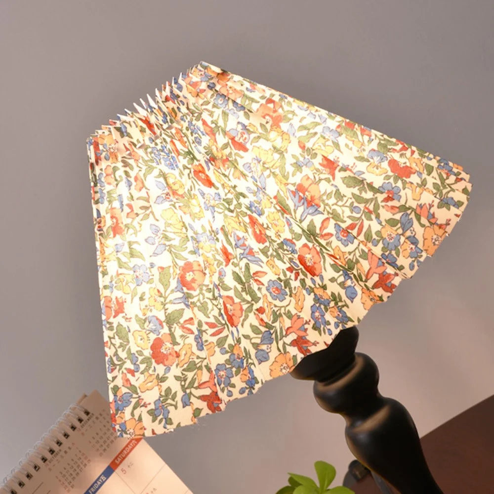 12W Pleated Bedside Lamp 3 Level Dimmable Nordic Table Lamp Flicker-Free Eye-Care Decor Light with Iron Base for Home - EU Plug -  Flax Lampshade - 4
