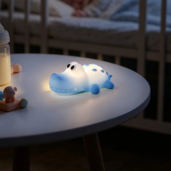 L2602 Goodnight Gator-Shaped Night Light Magnetic Silicone LED Lamp 3-Speed Warm Night Light for Kids Bedroom - Blue - 4