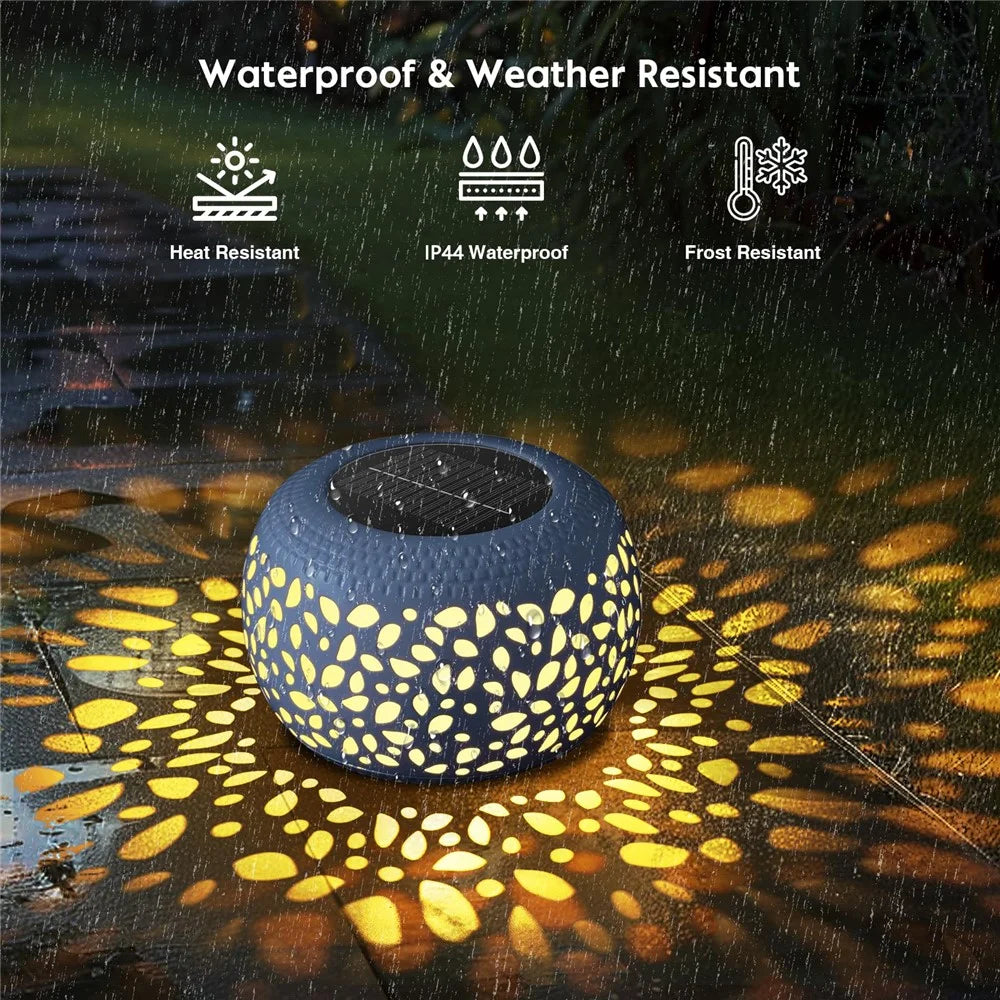 Hollow Out Retro Metal Solar Lantern Waterproof Outdoor Garden Patio Decor - Black - 3