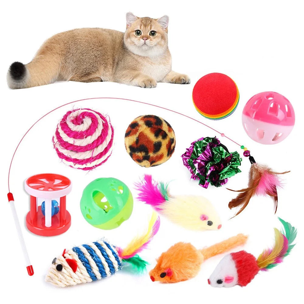 12Pcs / Set Cat Mouse Crinkle Balls Toys Set Interactive Cat Toys Catnip Teaser Wand Fluffy Mice Balls - 1