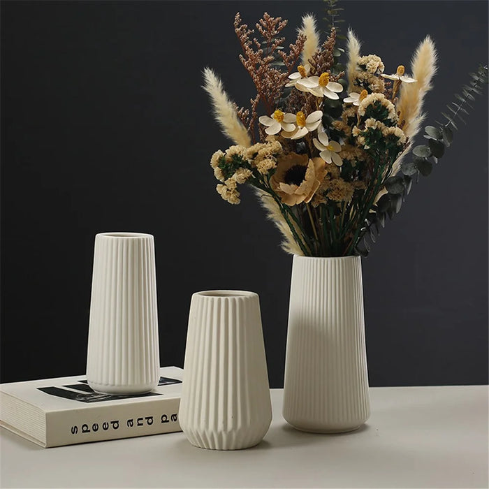 Creative White Ceramic Flower Vase Decorative Ornament Home Floral Arrangement Container - 2