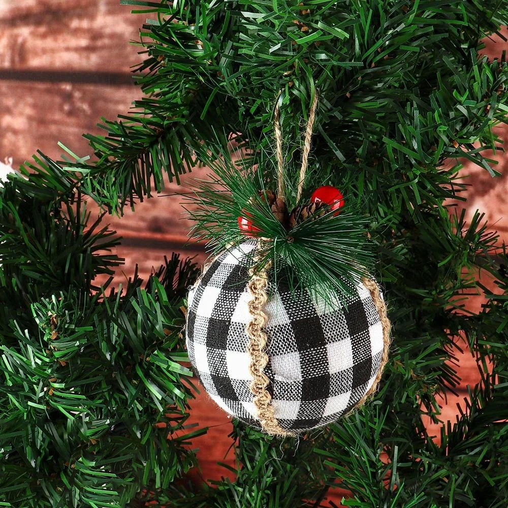 MH889 Christmas Plaid Ball Ornament Cloth Wrapped Tree Hanging Decor Xmas Holiday Farmhouse Party Decoration - White/Black - 1