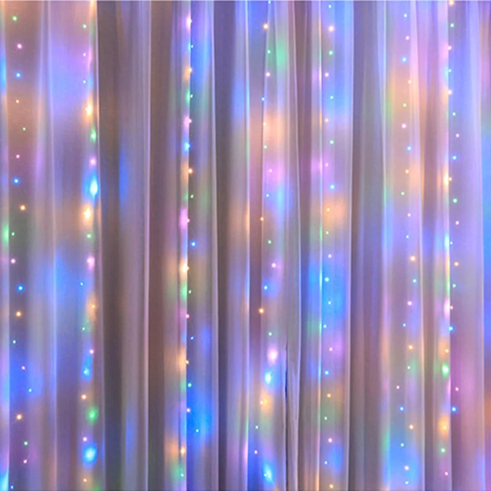 6x3m 600-LED Curtain Lights USB Remote Control String Lights with Hooks for Bedroom Christmas - Warm White - 4