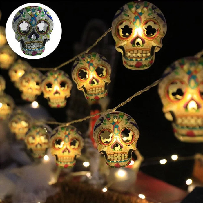 1.5m 10-LED Halloween String Light Painted Skull Warm White Party Decoration, 2A Continuous On - 4