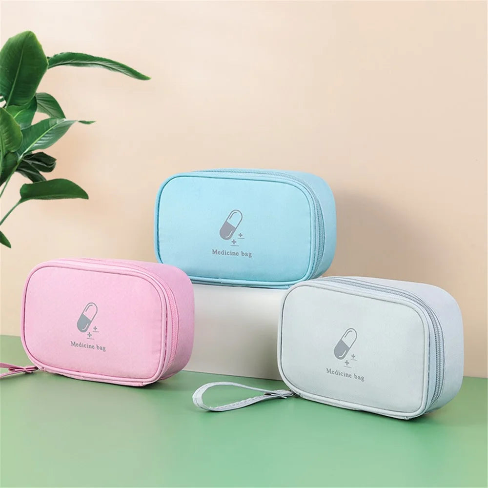 TB-0654 Small Size Portable Travel Emergency Medical First Aid Bag Medicine Storage Bag - Light Grey - 6