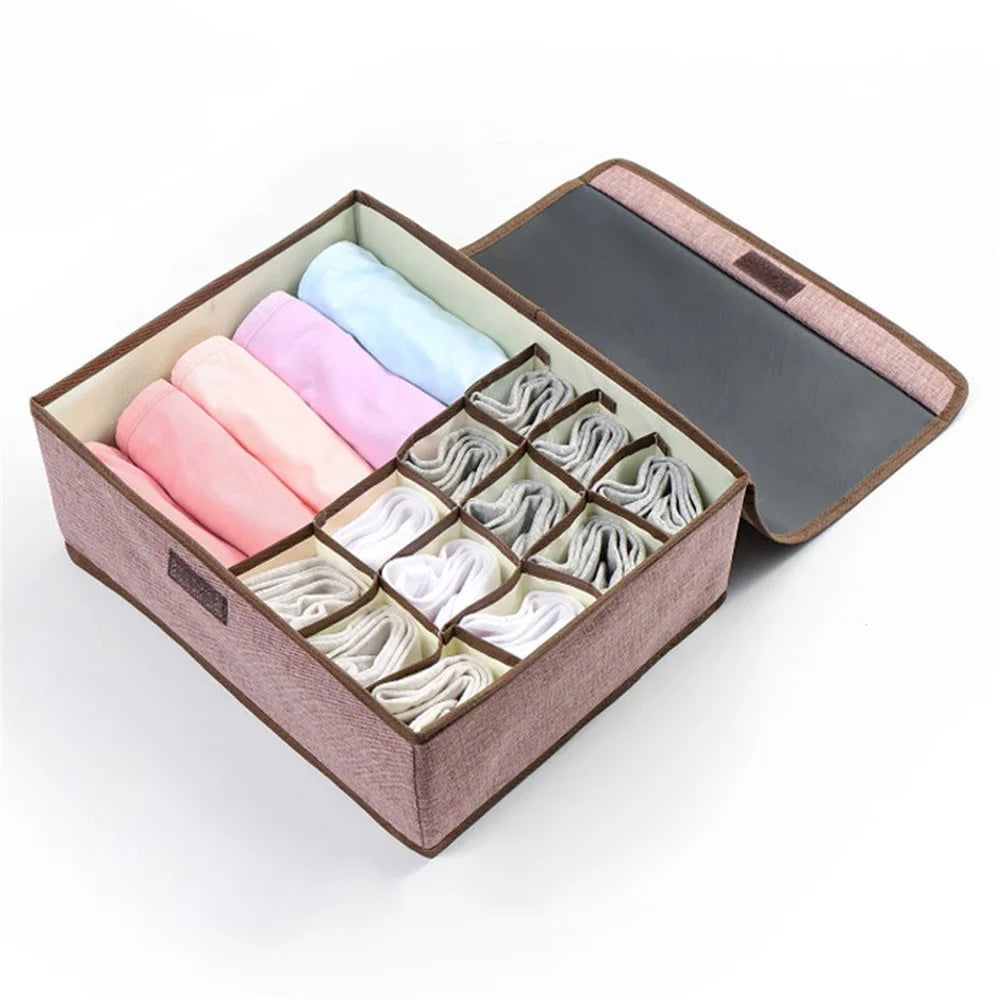 WEEKEIGHT TB-0753 Small Size 13 Grids Underwear Bras Socks Dust-proof Storage Box - Khaki - 1