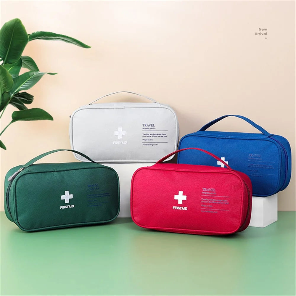 WEEKEIGHT TB-0647 Large Size Oxford Cloth Medicine Storage Bag Portable Travel Medical First Aid Bag - Red - 7