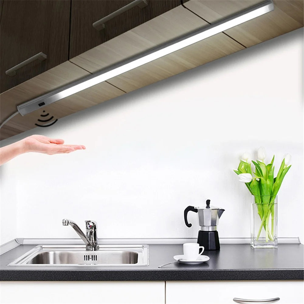 1469 20cm Gesture Sensor LED Bar Light Self-adhesive USB Night Light Infrared Induction Cabinet Lamp - Pure White - 6