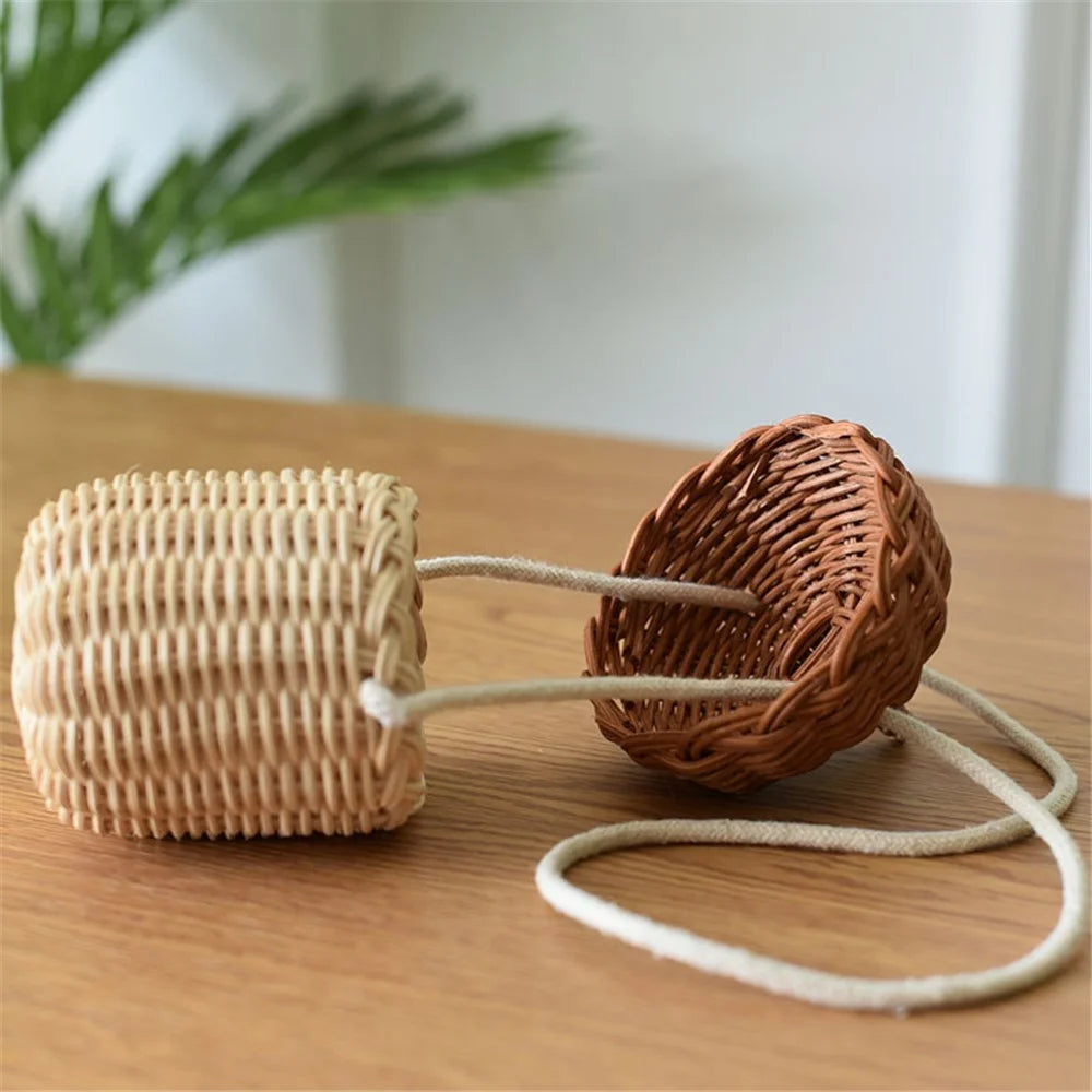 Cute Mini Pinecone Children Crossbody Bag Baby Shooting Rattan Weaving Shoulder Bag - 4