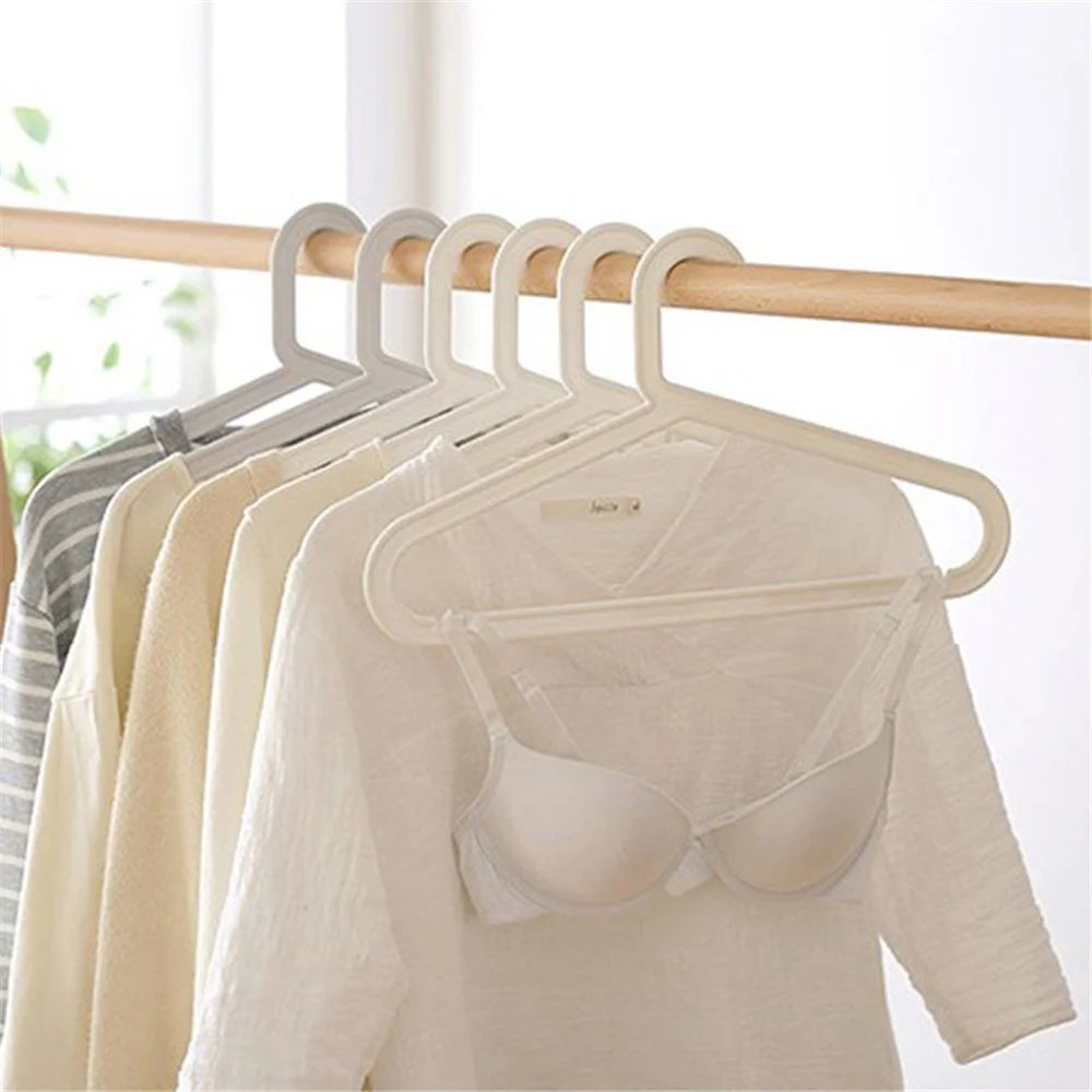 Multi-Purpose Non-Slip Plastic Clothes Hanger for Wardrobe Organization - White - 3