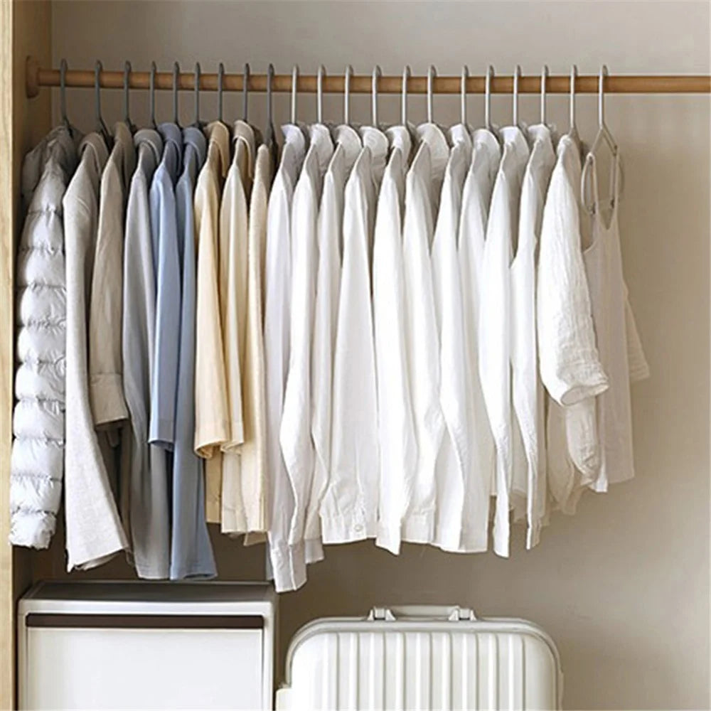 Multi-Purpose Non-Slip Plastic Clothes Hanger for Wardrobe Organization - White - 7