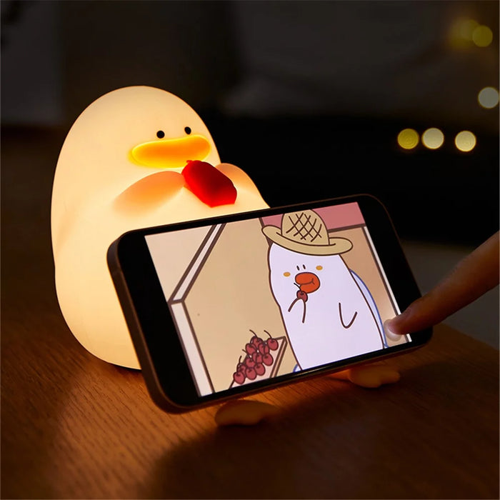XR-MM-L2206 Color-changing Duck Shaped LED Night Light Timer Function Cute Silicone Children Sleeping Night Lamp - With Hat - 3
