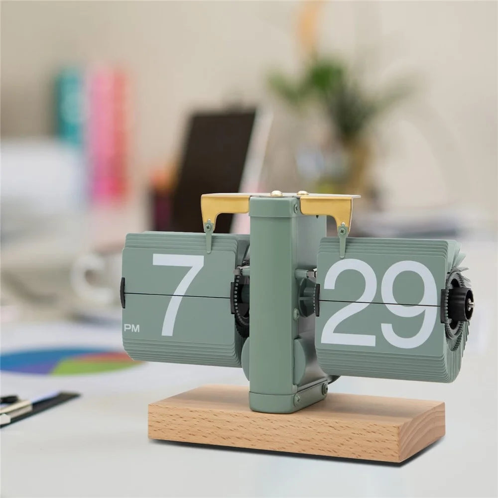 Automatic Flip Clock Retro Simple Home Table Clock Single Foot Stainless Steel Quartz Movement Flip Clock Square Flat Bottom Beech Wood - Green - 6