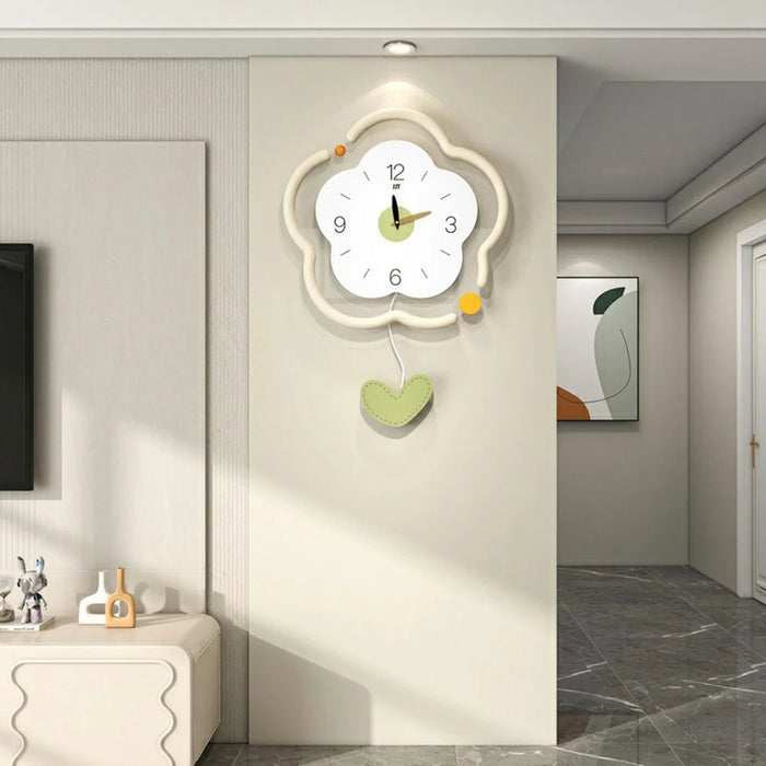 Flower Shape Wood + Acrylic Wall Clock Silent Creative Clock Living Room Home Decor, Size L - 2