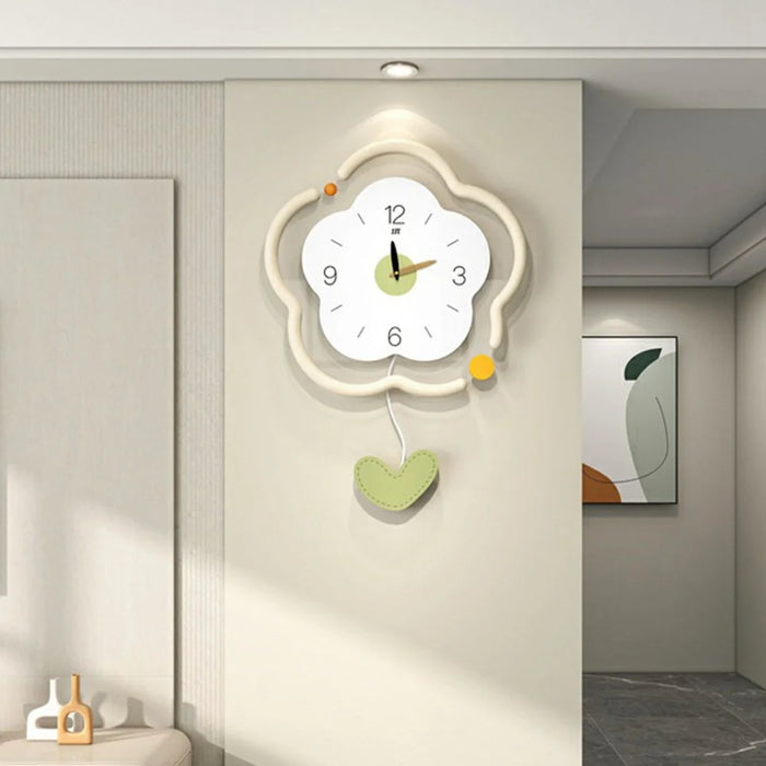 Flower Shape Wood + Acrylic Wall Clock Silent Creative Clock Living Room Home Decor, Size L - 5