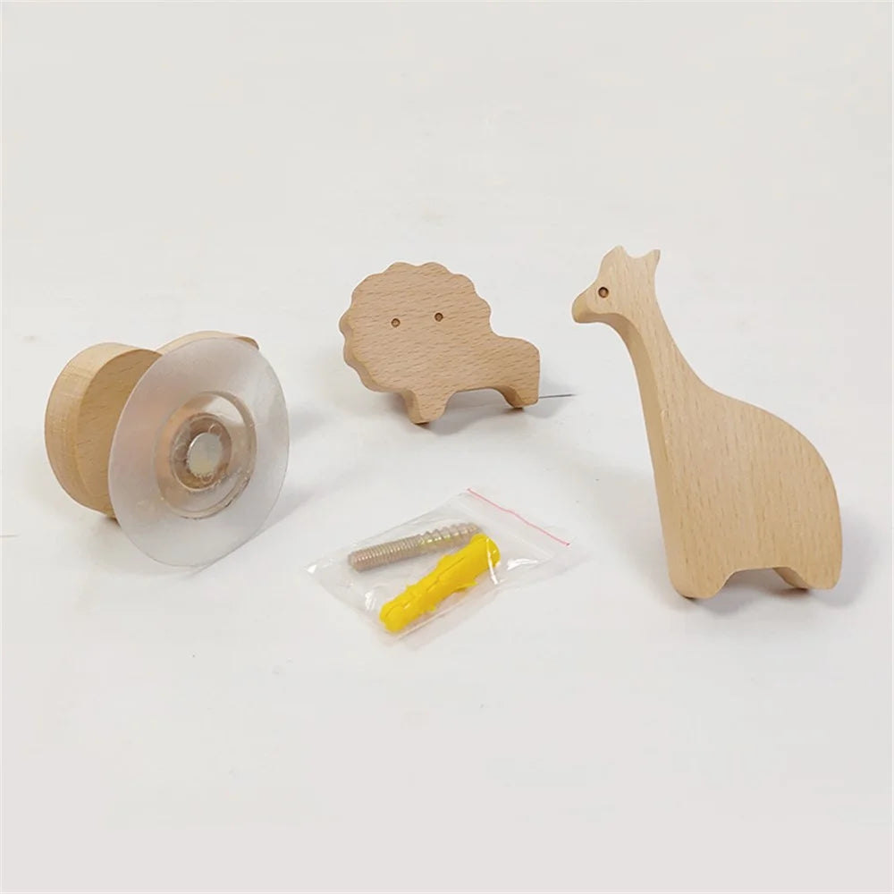 KTGJ001 Cute Animal Shaped Hook Wall Hanging Coat Rack Home Decoration Solid Wood Hanger - Lion - 6