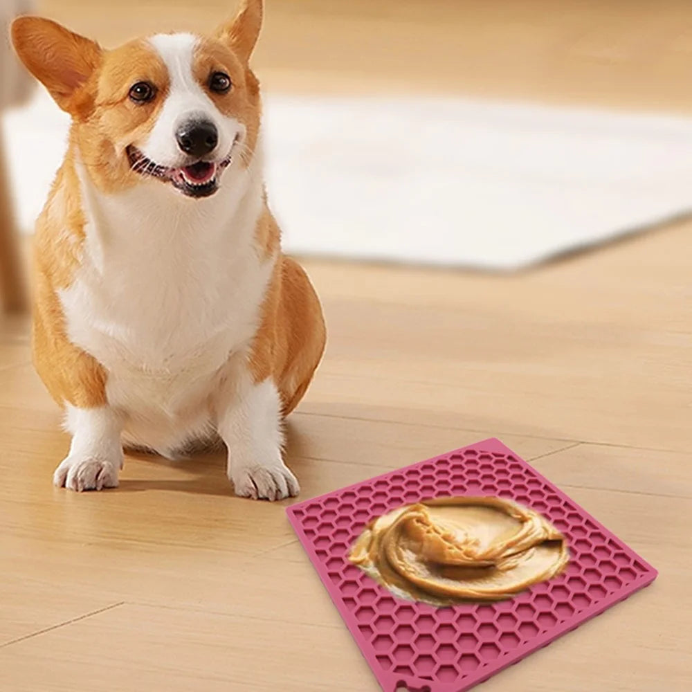 Pet Lick Mat Honeycomb Pattern Slow Feeder Anti-Choke Suction Cup Licking Pad for Dogs / Cats - Purple - 3