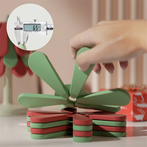 Christmas Tree Coaster Set 3pcs Heat-Resistant ABS+Silicone Cup Bowl Pot Mat for Home Kitchen - Round Base - 2