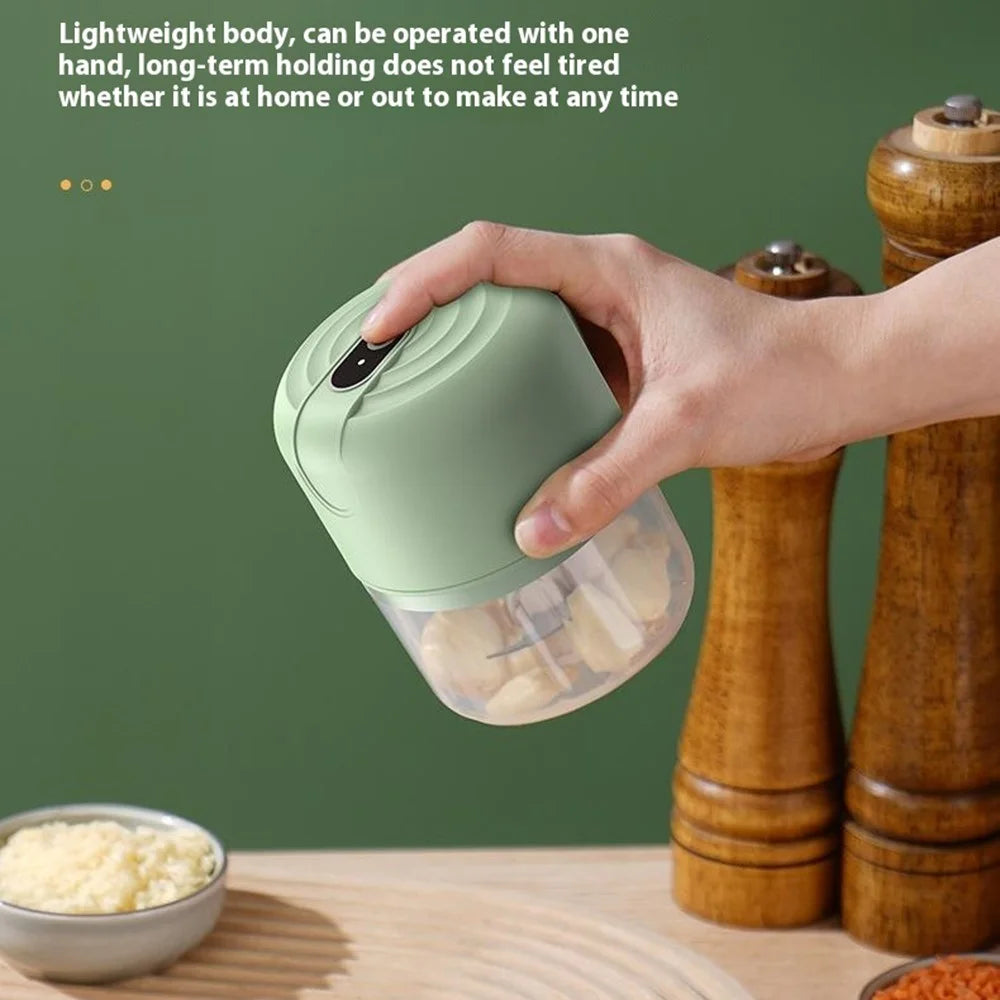 250ML Electric Garlic Chopper Small Food Processor One-Touch Press Veggie Mincer for Ginger, Chili, Meat - Green - 4