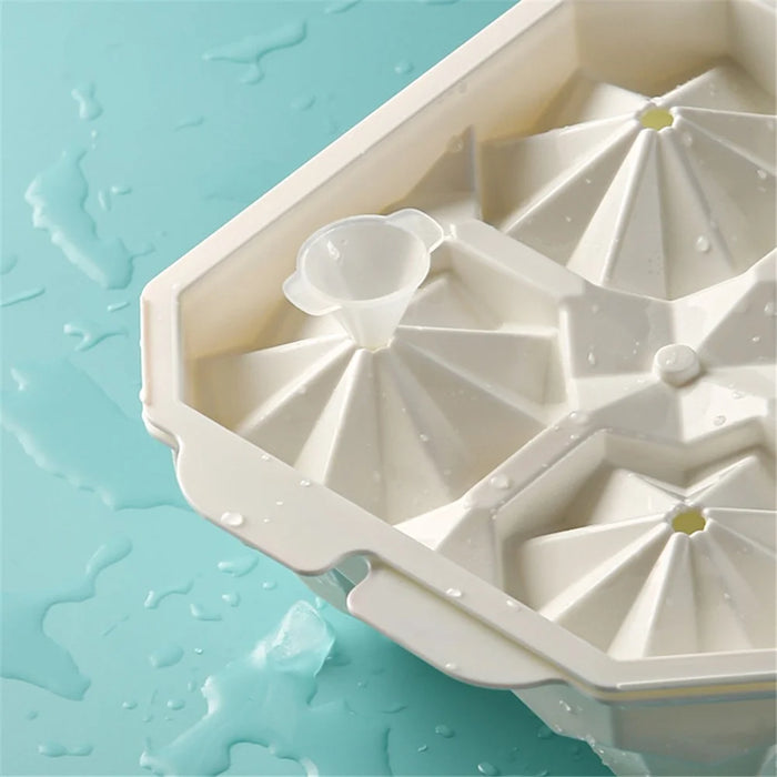 Creative 4 Cells Large Ice Ball Making Box PP Frozen Ice Cube Mold (BPA Free, No FDA Certificate) - Polygonal Star Shape - 5