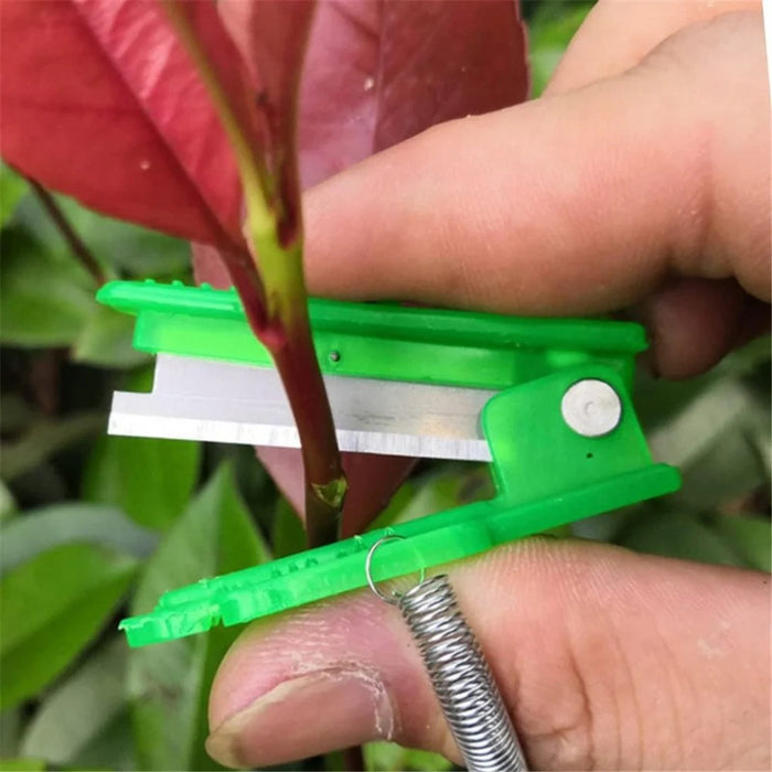 100Pcs Farm Orchard Thumb Knife Garden Pruner Vegetable Fruit Picking Cutter - Green - 3