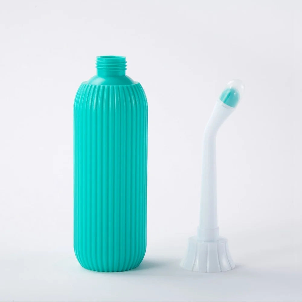 Portable Feminine Hygiene Cleaner Sprayer 500ML Handheld Personal Cleansing Device For Women  /  Baby Bottom Wash - Green - 2