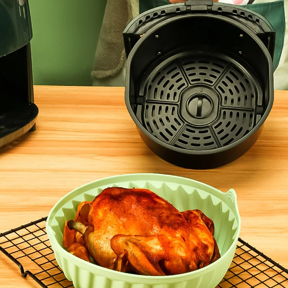 19cm Air Fryer Oven Silicone Baking Pan Heat Resistant Foldable Round Cake Mold with Hand Clamps (BPA Free, FDA Certified) - Style 1 - 6