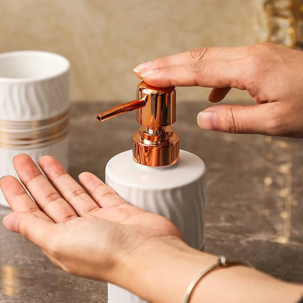 4Pcs / Set Luxury Bathroom Accessories Ceramic Toothbrush Holder Rinsing Cup Soap Dish Lotion Dispenser - White - 5