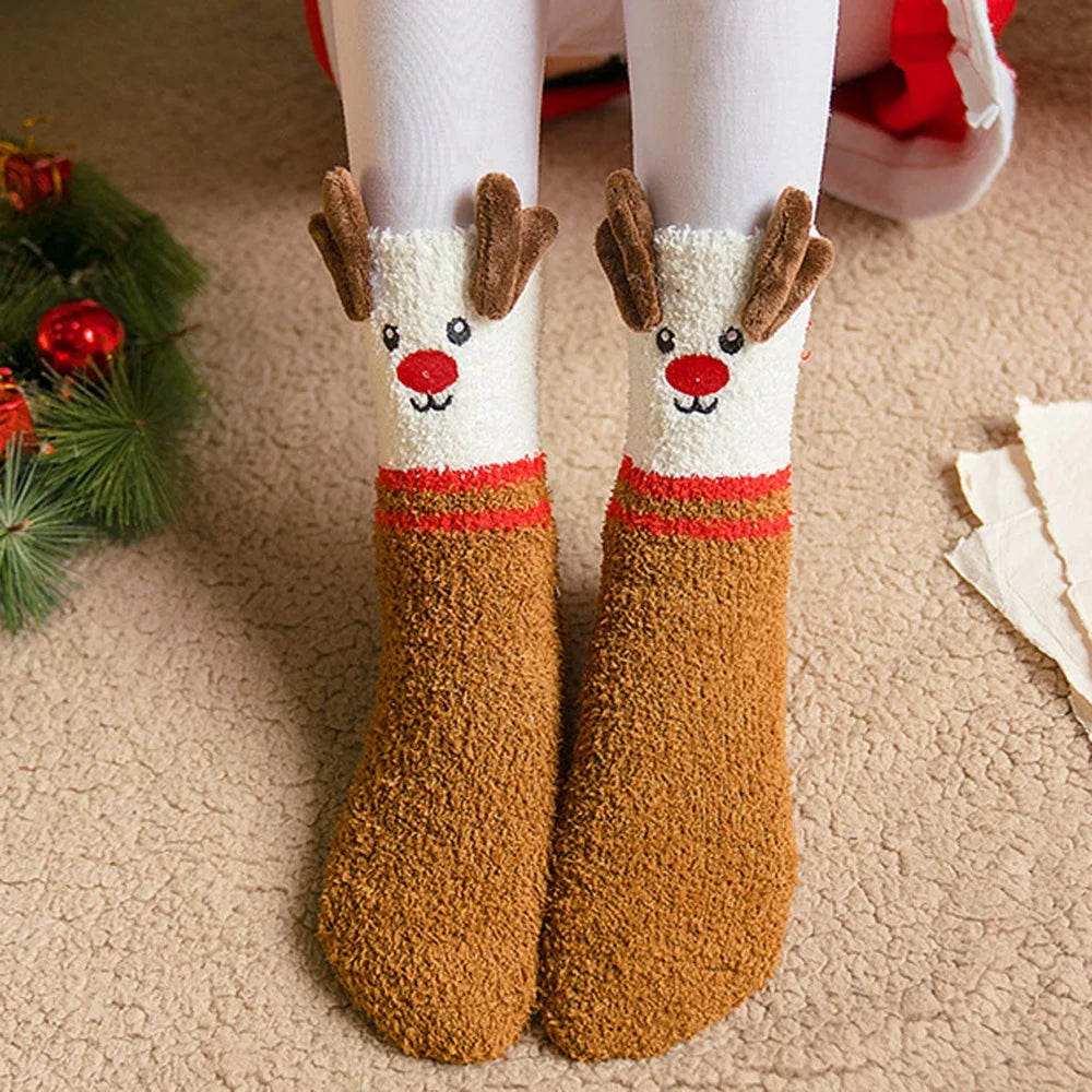 1 Pair Winter Thick Coral Fleece Christmas Socks Moisture Wicking Mid Calf Floor Socks - Elk - 3