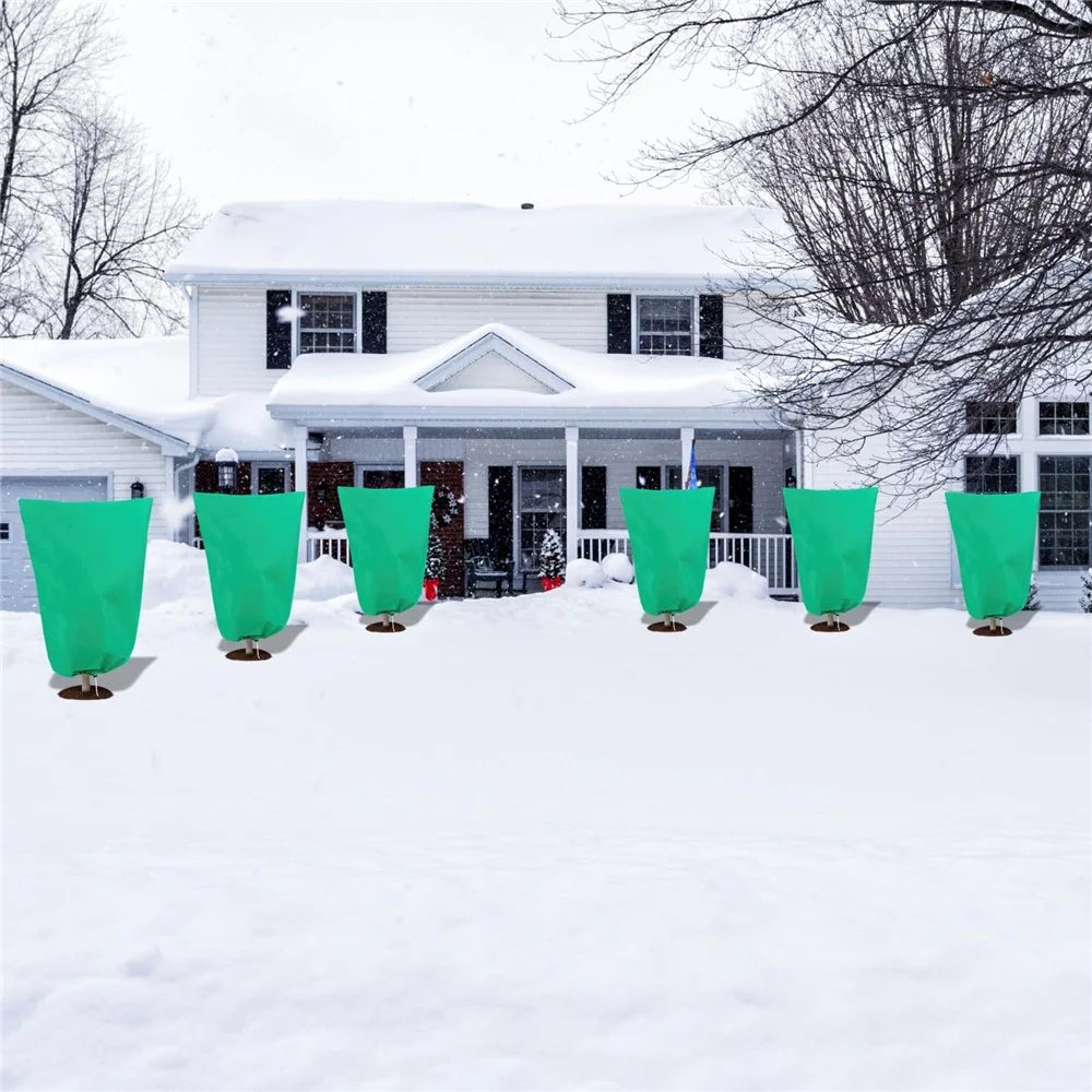 80 x 100cm Plant Frost Protection Cover Nonwoven Outdoor Windproof Warm Winter Freeze Guard for Greenhouse / Garden - Green - 3