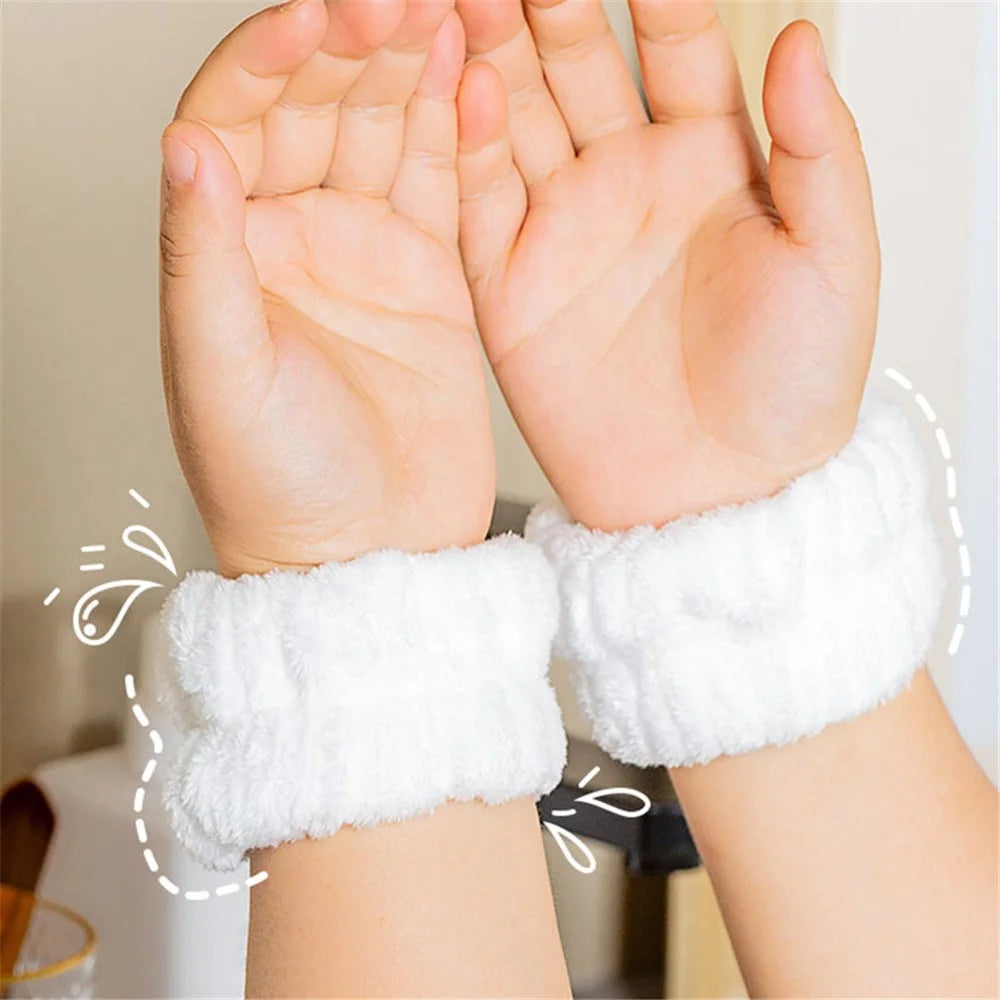 2PCS Water Absorption Wristband for Washing Face, Wrist Bands Towels for Water Flowing Down to Your Arms - Light Pink - 5
