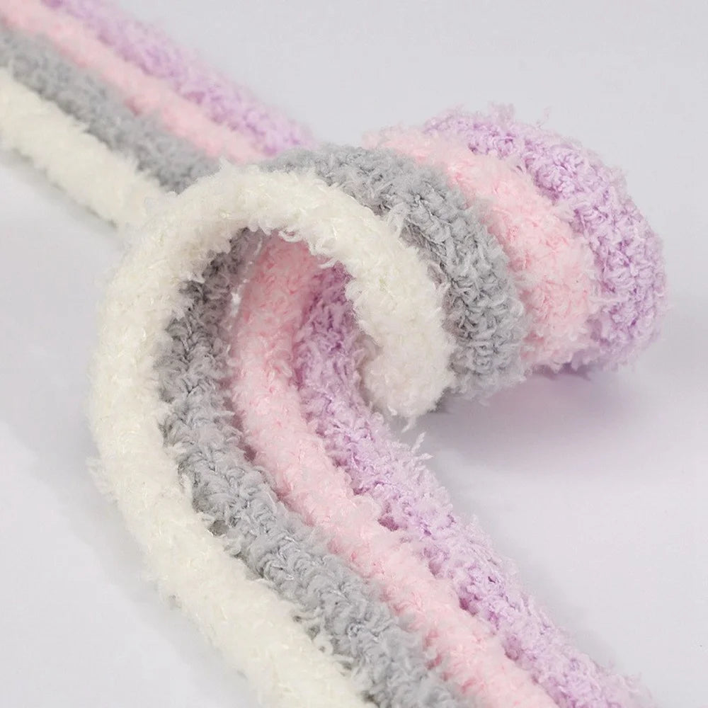 1 Pair 120cm Fluffy Shoelaces for Winter Sneakers Solid Color Plush Shoe Strings - White - 5