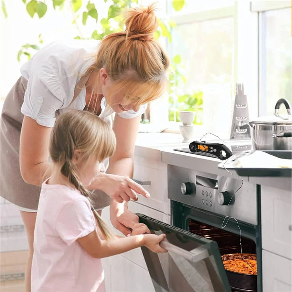 Waterproof BBQ Thermometer Foldable Probe Electronic Kitchen Thermometer with 1m External Probe - Black - 3