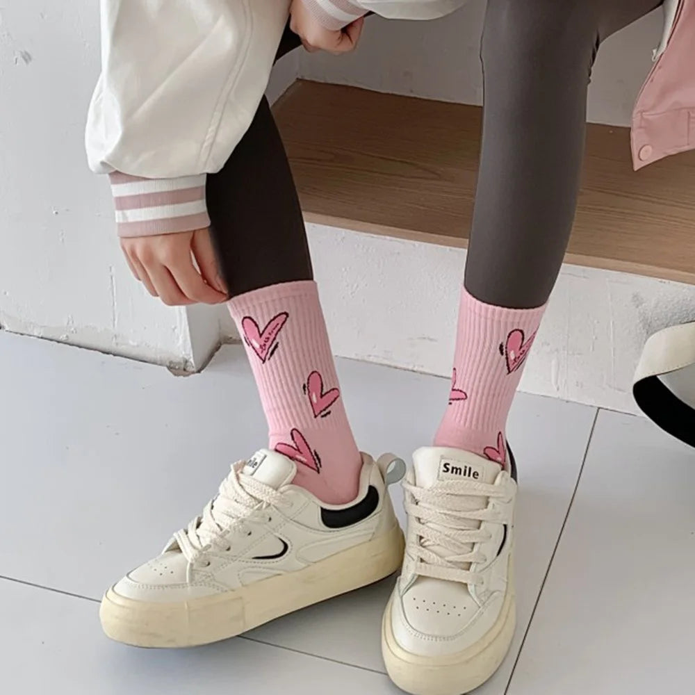 1 Pair Mid-Calf Socks Heart Pattern Women Cotton Blend Fashion Cute Crew Socks for Daily Wear - Pink  /  Heart Pattern - 4