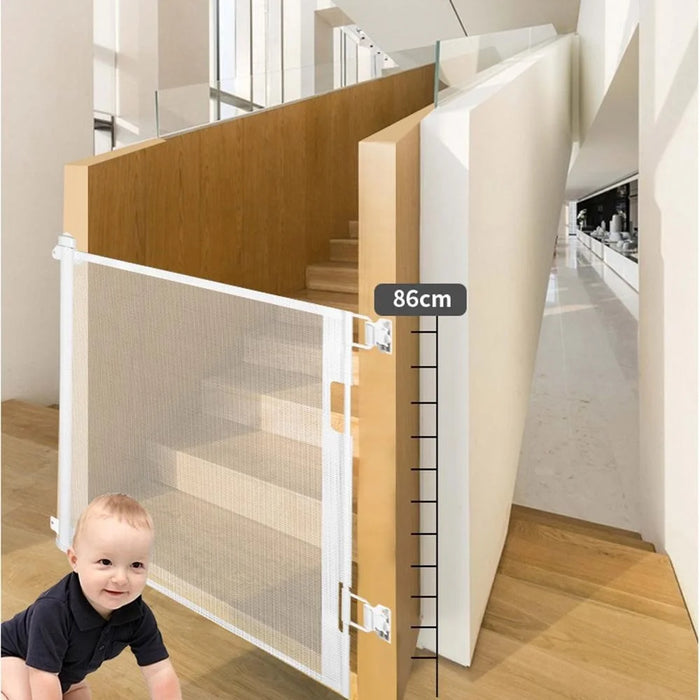 1.8m Retractable Baby Safety Gate Pet Barrier Gate Stretchable Door Guard Stair Protection - Black - 3