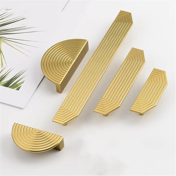C-Shaped Bronze Cabinet Door Wardrobe Door Handle Dresser Drawer Pull Handle with 22mm Screw, Size: M - 3