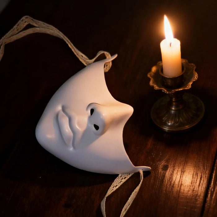 Half Face Mask with Lace Ribbon Plastic Cosplay Masquerade Prop for Adults - Beauty / White - 3