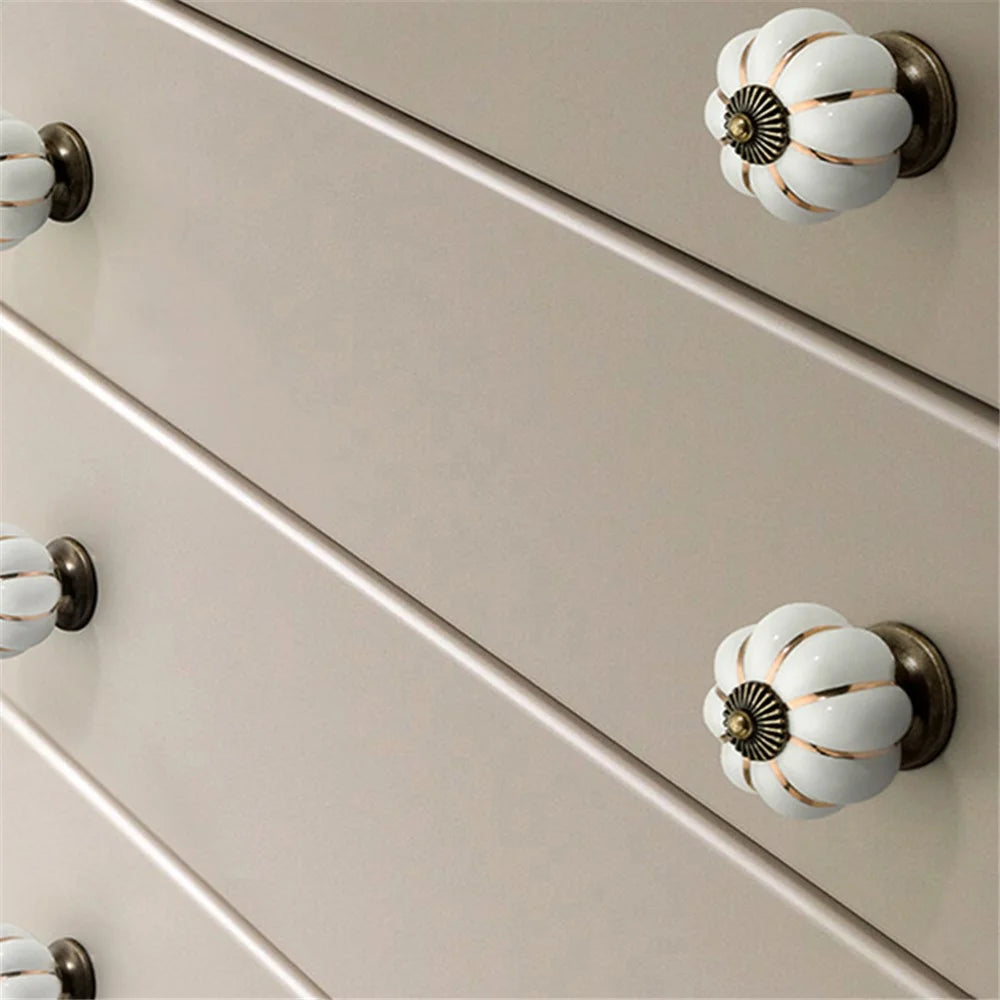 5088 Pumpkin Shape Ceramic Handle Drawer Knob Single Hole Closet Door Handle with 22mm Screw - White - 4