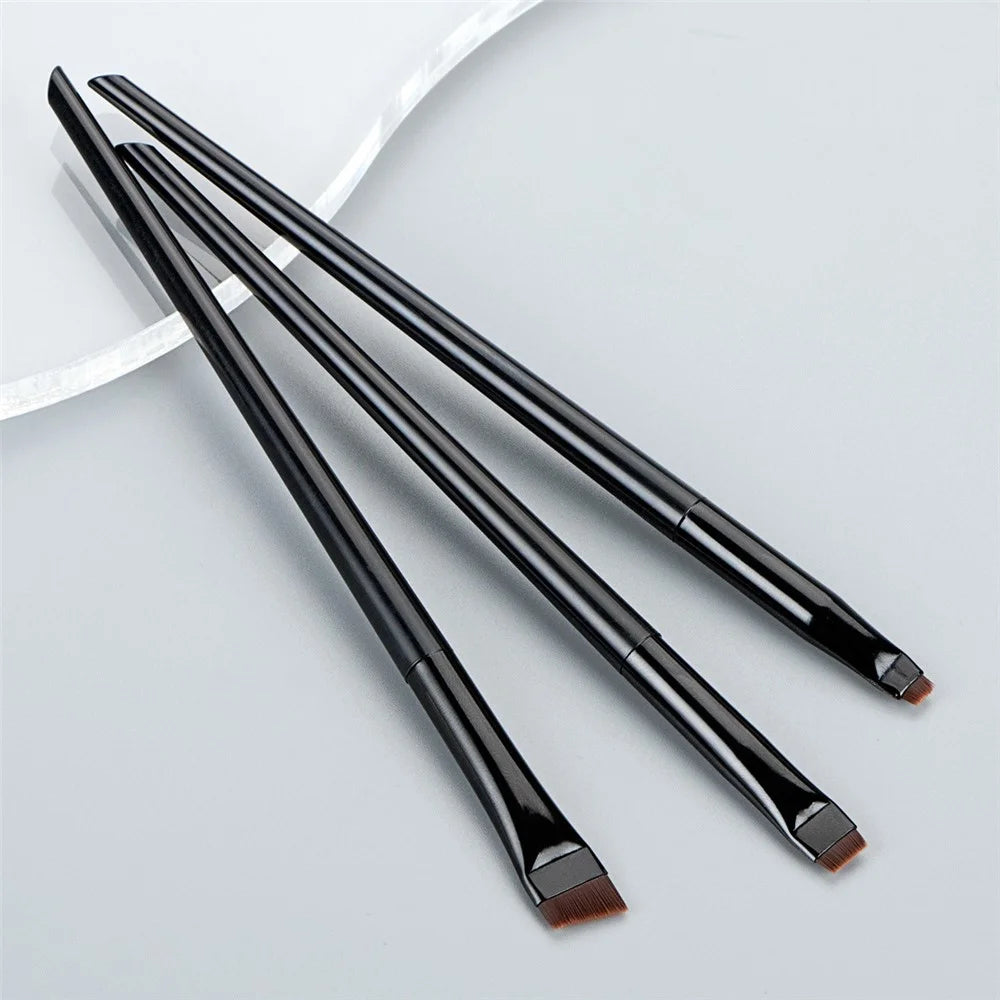 3Pcs / Set Eye Makeup Brushes Eyeshadow Brush Kit Soft Fiber Eyeliner Eyebrow Makeup Tool - Black - 2