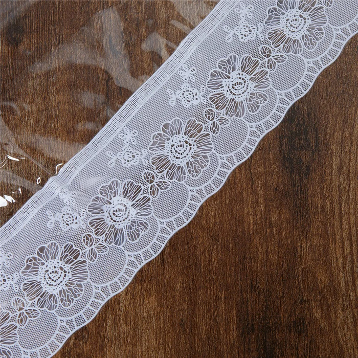 150cm Transparent PVC Round Tablecloth with Lace Edge Oil Proof Tabletop Cover - 4