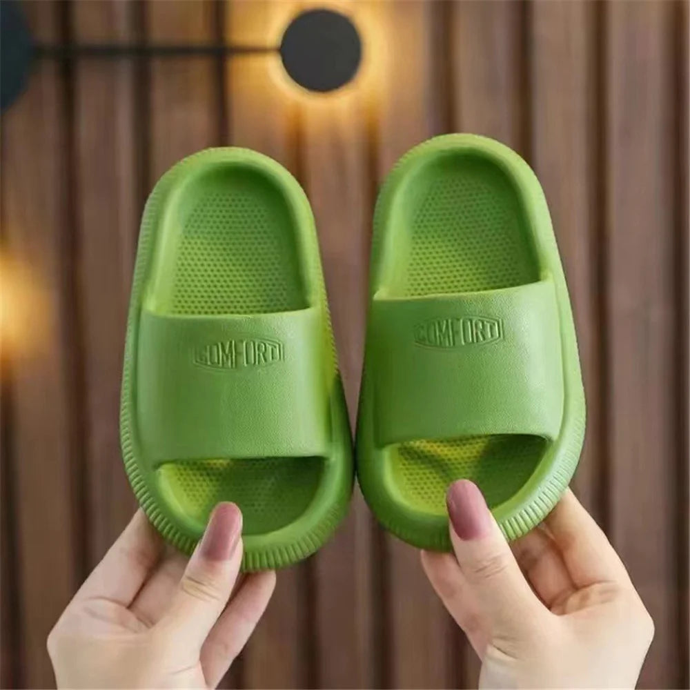 1 Pair Summer Children's Slippers Non-Slip PVC Slippers for Boys and Girls - Green / 24-25 - 1